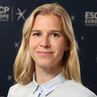 Theresa VOIGT - Custom Solutions for Companies - Berlin Campus - ESCP Europe