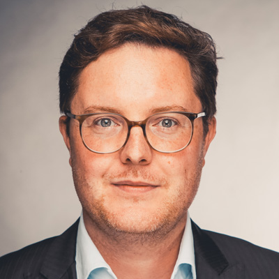 Professor Dr. Christoph Seckler, Owner of the Chair  Entrepreneurial Strategy, Berlin campus, ESCP