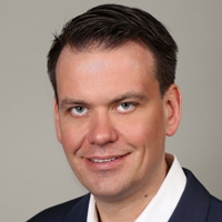 Dr. Marcus Schmalbach: an internationally recognised expert on blockchain, both in practice and in research. 