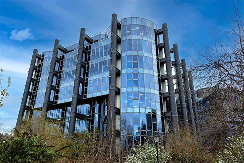 Campus Paris Champerret, ESCP
