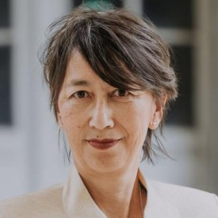 Véronique Tran