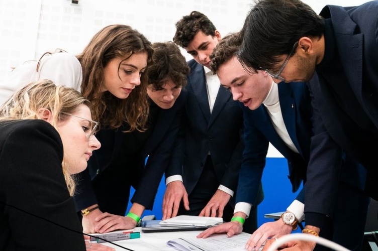 ESCP's Collective Projects