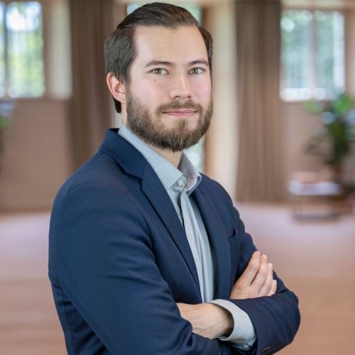 Christian Mücke
 -   Assistant Professor

 - ESCP