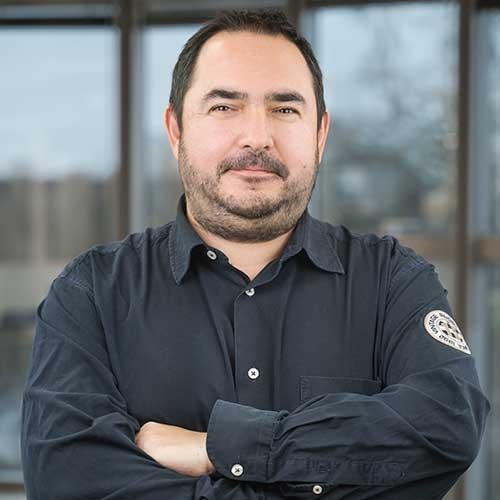 Julien Fouquau -    Professor - ESCP