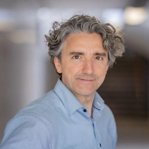René Mauer - Professor - ESCP René Mauer - Professor - ESCP