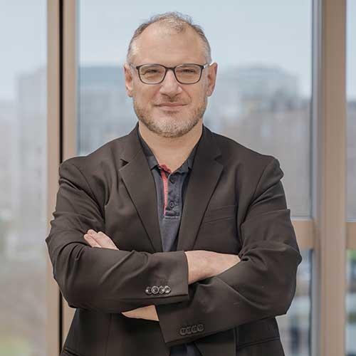 Julien Schmitt - Professor
- ESCP Julien Schmitt - Professor
- ESCP