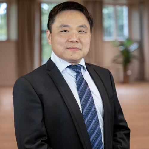 Chuanwen Dong - Professor - ESCP Chuanwen Dong - Professor - ESCP