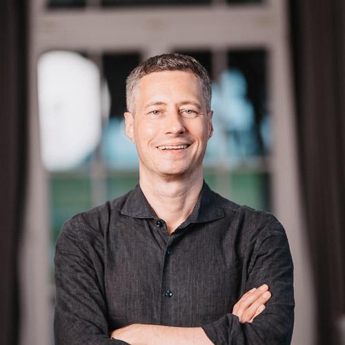 Michael Haenlein - Professor - ESCP Michael Haenlein - Professor - ESCP