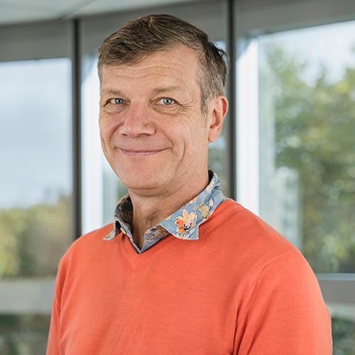 Olivier Saulpic -    Professor

 - ESCP