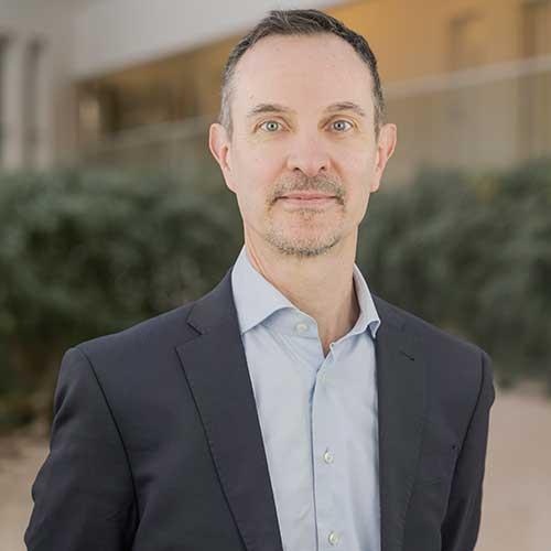 Philippe Zarlowski-    Professor

 - ESCP