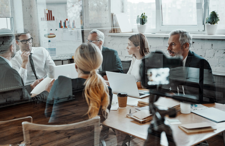 Want your company to change? Forget management consultancies!