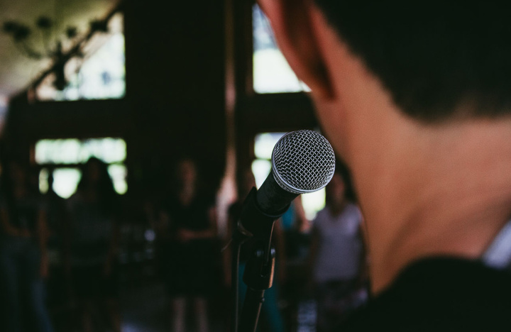 To practice public speaking, “forget about what you want to say”
