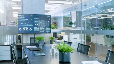Do we have more ‘teachable moments’ in the office, or outside of it?