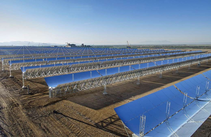 Concentrated Solar Thermal: an optimal solution for decarbonisation in the oil refining sector?